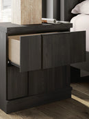 Shaehartin Nightstand