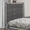 Lyanne Chest
